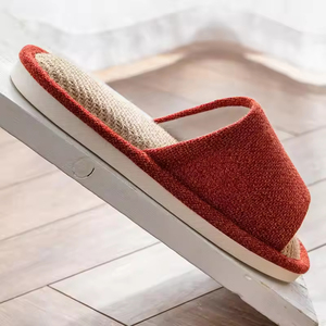 Chaussons légers et écologiques en coton avec doublure en peluche antidérapants pour hommes et femmes, toutes saisons, personnalisables - Product Image 6