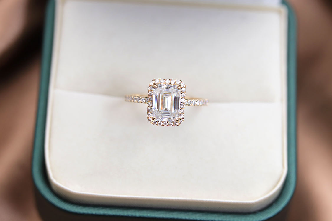 เยลโลว์โกลด์ 14K