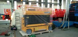 KCCL Best Selling 12m 320kg Aerial <b>Working</b> <b>Platform</b> Self-propelled Scissor Lift Construction Building Use Manlift - Product Image 6