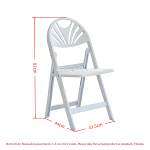 Chaise pliante en résine plastique blanche avec dossier en maille PP, écologique, imperméable et résistante aux intempéries - Product Image 1
