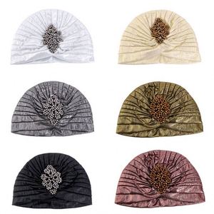 Venta al por mayor de turbantes para mujer con accesorios metálicos, sombrero indio de poliéster sólido, de lujo, transpirable, étnico, musulmán, para uso diario. - Product Image 2