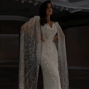<span class=keywords><strong>Abito</strong></span> da sera a sirena di lusso con <span class=keywords><strong>piume</strong></span> bianche con maniche a mantello Dubai arabo abiti da sposa LSZ110-1 - Product Image 4