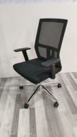 Chaise de bureau ergonomique en tissu à dossier en maille, avec accoudoirs et hauteur de siège réglables, vente en gros directe usine
