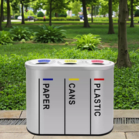Poubelle de tri moderne en acier inoxydable à trois catégories Poubelle de recyclage des ordures à structure intégrée pour parc à l'extérieur