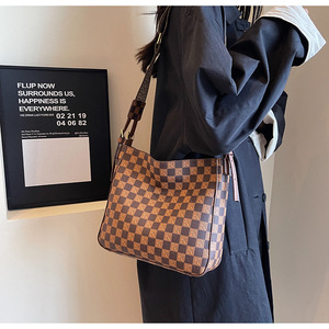 Thời Trang Hợp Thời Trang Checkerboard In Phụ Nữ Xô Túi Trọng Lượng Nhẹ Vai Crossbody Túi Đảng Cuộc Sống Hàng Ngày Sử dụng - Product Image 1