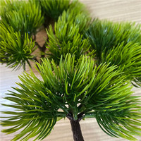 Branches de pin artificielles, arbre de Noël, feuilles de pin vertes artificielles pour la décoration de la maison et du bureau