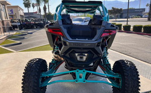 รถอเนกประสงค์ RZR Pro R 4 Ultimate UTV เครื่องยนต์ 1997 ซีซี DOHC อินไลน์ 4 สูบ ประสิทธิภาพสูง ระบบขับเคลื่อน 4 ล้อ พร้อมระบบล็อค EPS สำหรับทุกสภาพพื้นผิว - Product Image 3