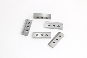 Lame de raclage en carbure à 3 trous avec rainure de positionnement, racloir à encre résistant à l'usure pour le revêtement et le laminage - Product Image 2