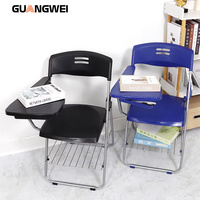 Vente en gros de mobilier scolaire pour la formation en classe pour l'atelier de la maison et du bureau Chaise d'étudiant pliable en plastique au design moderne