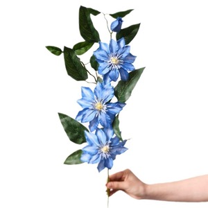 Fleur artificielle de clématite française Secret Garden, branche unique en soie, décoration de mariage, décoration intérieure - Product Image 2