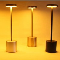 Lampe de Chevet Tactile Moderne en Forme de I pour Chambre, Salon et Bureau – Lumière Ambiante Transfrontalière