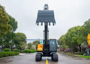 Pelle à chenilles 2024 Hyundai HX200 d'occasion 20 tonnes | Machine à basse heure | Système hydraulique Kawasaki | Stock prêt - Product Image 6