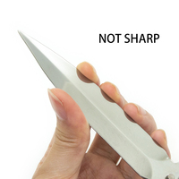 Couteau papillon d'entraînement en acier 420 de haute qualité, non tranchant, couteaux de chasse pliants, outils sûrs pour le camping et la randonnée