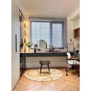 Conception de rénovation de chambre à coucher ODM OEM Chambre à coucher principale de luxe Matériau en bois massif Verre Dressing-in - Product Image 2