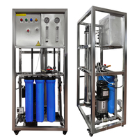 Nouvel équipement de traitement de l'eau par osmose inverse 0,25T/H avec moteur de pompe amélioré et PLC