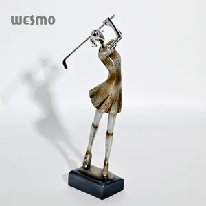 Geschilderd Europese Stijl Sculptuur Hars Galvaniseren Golf Sportproject Ontwerp Goud Golfer Vrouwelijke Decoratieve Tafelblad Ornament