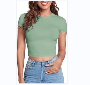 T-shirt sportiva <span class=keywords><strong>attillata</strong></span> a maniche corte <span class=keywords><strong>nera</strong></span> a girocollo in tinta unita sublimata Top raccolto all'ingrosso di alta qualità - Product Image 2