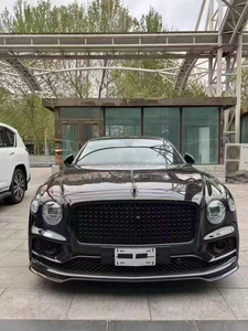 ชุดแต่งคาร์บอนไฟเบอร์สำหรับ Bentley Flying Spur MSY ประกอบด้วยลิ้นกันชนหน้า, ดิฟฟิวเซอร์, สปอยเลอร์, ฝากระโปรงหน้า และกันชนหน้า Flying Spur - Product Image 2