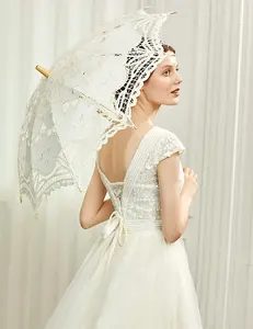 Guarda-chuvas ocidentais europeus do casamento da noiva da forma simples com tela bordada do laço do algodão