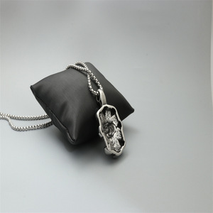 Yunnique – collier avec pendentif tête de tigre, en acier inoxydable, cadeau unisexe, bijoux, design du zodiaque animal - Product Image 4