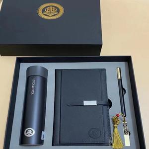 ชุดปากกาเก็บความร้อนโน้ตบุ๊คแบบมีฝาปิดแบบถอดได้กล่องของขวัญกล่องกระดาษแข็งแข็งแบบมีฝาปิดแบบพิเศษโลโก้สุดหรู - Product Image 1