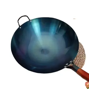 Hot Selling 30cm Cast Iron Chinese Wok Pan with Wooden Handle Cast Iron Stir Fry Pan