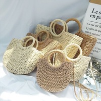 Sac de plage d'été en paille tressée tendance 2026 pour femme, sac fourre-tout en osier à porter à la main ou à l'épaule pour femme