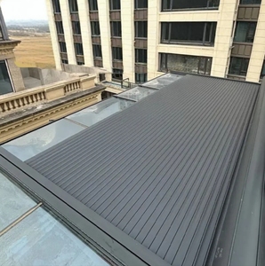 Fenêtres <span class=keywords><strong>à</strong></span> volets roulants automatiques en aluminium au design moderne, avec moustiquaire en acier inoxydable, protection verticale contre les ouragans, isolation thermique - Product Image 4