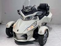 Motocyclettes de croisière à essence Can-Am Spyder RT Sportbikes Crus