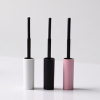 Tube d'eye-liner liquide en plastique ABS 4.5ml personnalisé Eyeliner court étanche en rose blanc noir-pour les cosmétiques