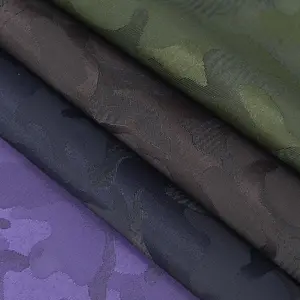 Produttori spot cationico bicolore camouflage impermeabile jacquard 300d tessuto Oxford con rivestimento in PU per borsa da viaggio