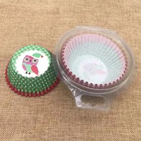 Fabrik-Großhandel Weihnachts-Eulen-Print Polka-Dot Gerüschte Muffin-Backförmchen Großpackung Fettdicht für Weihnachtsfeiertage