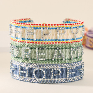 <span class=keywords><strong>Braccialetti</strong></span> Intrecciati in Fibra di Cotone <span class=keywords><strong>Ricamati</strong></span> alla Moda, <span class=keywords><strong>Braccialetti</strong></span> in Tessuto Ricamato, <span class=keywords><strong>Braccialetti</strong></span> Personalizzati con Logo, <span class=keywords><strong>Braccialetti</strong></span> alla Moda - Product Image 4