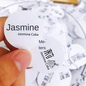 Cartes <span class=keywords><strong>d</strong></span>'<span class=keywords><strong>anniversaire</strong></span> imprimées avec logo personnalisé pour la <span class=keywords><strong>d</strong></span>écoration de desserts de pâtisserie-Conception de <span class=keywords><strong>livre</strong></span> à couverture rigide avec revêtement UV - Product Image 3