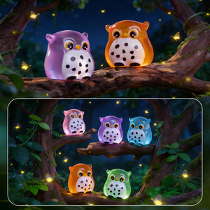 Llavero de Resina 3D Luminoso con Forma de Búho Transparente de Colores, Adorno Luminoso para Escritorio, Decoración Luminosa para Escritorio, Venta al por Mayor de Fábrica - Product Image 1