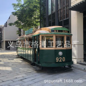 Food Truck en Acier Style Classique Vintage 5,8m pour Utilisation Extérieure avec Alimentation Intégrée Installation Professionnelle Requise - Product Image 5