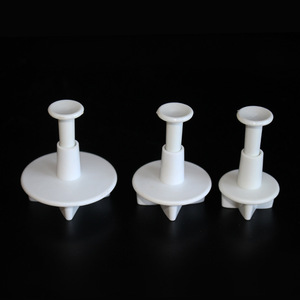 Star Fondant Cake Molds 3 Piece Set Reusable Baking DIY Tool For Cake Decorating - Product Image 3