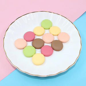 Dijes de Resina Pintados a Mano en Forma de Corazón y Redondos en Color Verde Amarillo para Slime, Fundas de Móvil, Llaveros, Manualidades y Decoraciones - Product Image 6