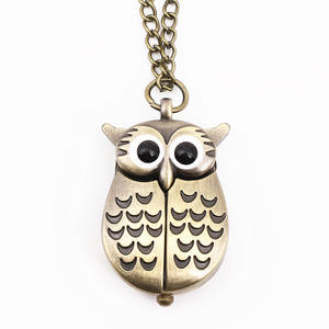 ساعة مبتكر ولطيف على شكل بومة مزينة بقلادة ، تتميز بساعة حائط كوارتز للأطفال برسوم كرتونية - Product Image 2