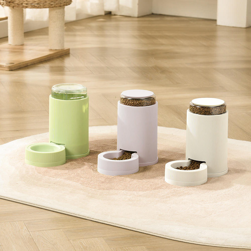 Senyem Automatic Pet Feeder - 2.2L Water 1.5L Food Bowl for Cats Dogs | Usage, Reviews, and Buying G