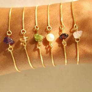 Bracelet ajustable en or 18 carats avec <span class=keywords><strong>pierre</strong></span> de naissance, cristal naturel brut, <span class=keywords><strong>pierre</strong></span> précieuse, fabrication artisanale, fermoir coulissant, cadeau pour elle - Product Image 1