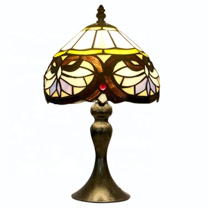 Lámpara de Mesa Tiffany LongHuiJing de 8 Pulgadas con Pantalla de Vidrio Europeo y Base de Resina Antigua - Product Image 1