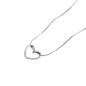 Collar con Colgante de Acero Inoxidable con Corazón Hueco, Estilo Deportivo para Mujer, Popular en <span class=keywords><strong>Instagram</strong></span>, Cadena de Alta Gama que Combina con Todo - Product Image 5