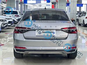 <span class=keywords><strong>Skoda</strong></span> Superb Premium Sedan 2023 con Funzionalità Avanzate - Product Image 5