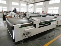Plotter de Corte de Cartón Corrugado con Cuchilla Oscilante Digital CNC Totalmente Automático