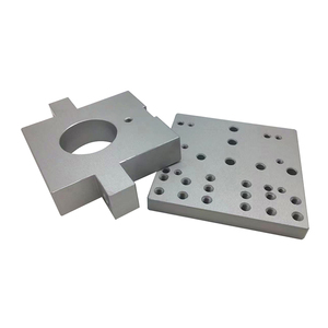 Service de fraisage CNC sur mesure pour l'ingénierie mécanique, prix d'usine, fabrication de pièces personnalisées en aluminium et acier inoxydable - Product Image 3