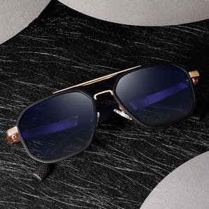 Lunettes de soleil polarisées carrées pour hommes, tendance 2025, avec logo personnalisé, protection UV400 anti-éblouissement, en métal, pour la pêche et la conduite - Product Image 2