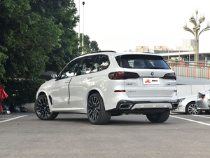 BMW X5 XDrive30i 2.0T <span class=keywords><strong>SUV</strong></span> 8AT LHD AWD 2023 d'occasion, véhicule de luxe urbain, économique en carburant, à vendre - Product Image 5