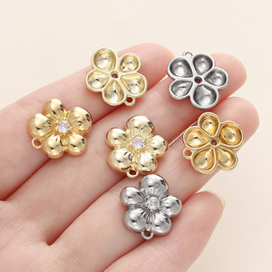 Five Petal Flower Pendant 18k Gold Plated <b>Copper</b> Crystal Center For <b>Bracelet</b> Making DIY Jewelry Accessories - Product Image 3