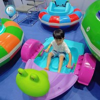 Bateau à pédales en plastique PE pour enfants, idéal pour parcs aquatiques et jeux, pédalo manuel pour piscine – Vente directe